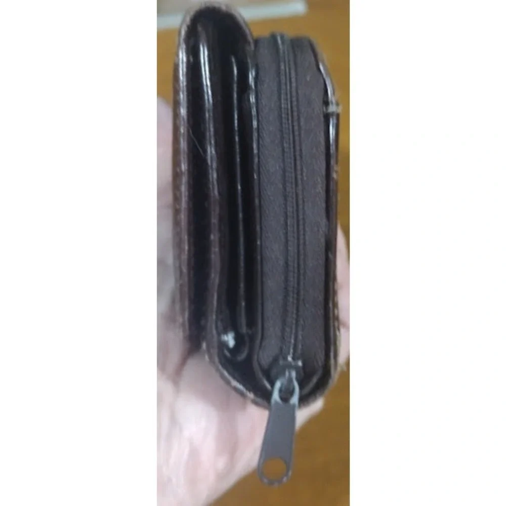 Dopp Leather Tri Fold Wallet‎ with Lots of Compartments, Dark Brown